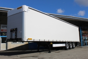 Semi trailer - WIELTON - Sofort Verfügbar / 3-Achs Curtain Master